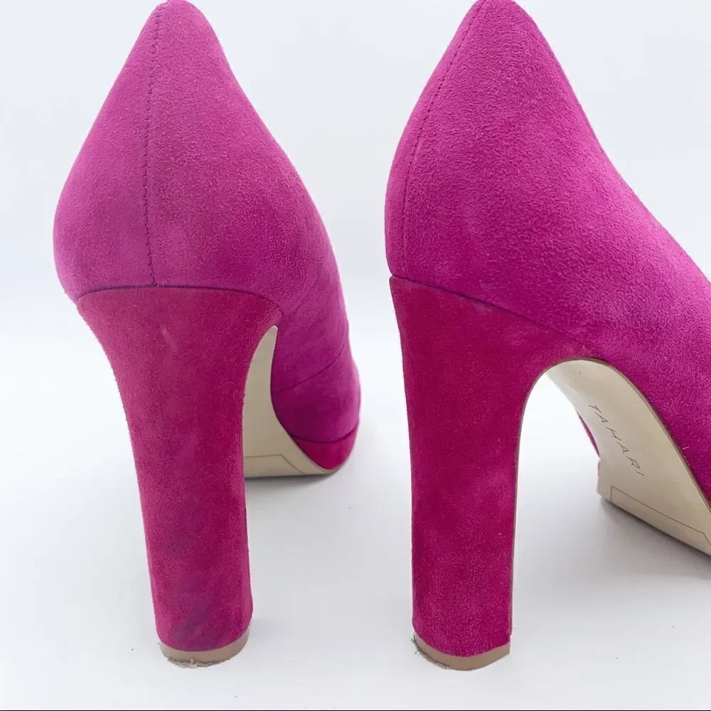 Tahari Brentwood Pink Bright Suede‎ Block Heels Size 8.5